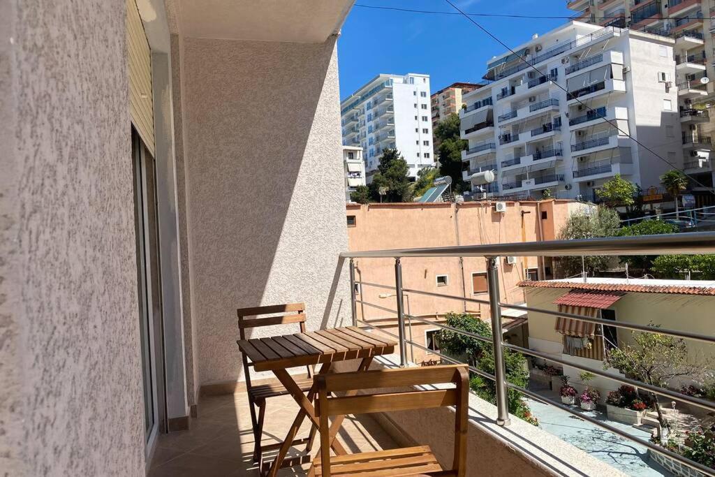 City Beach Apartment Sarande Luaran gambar
