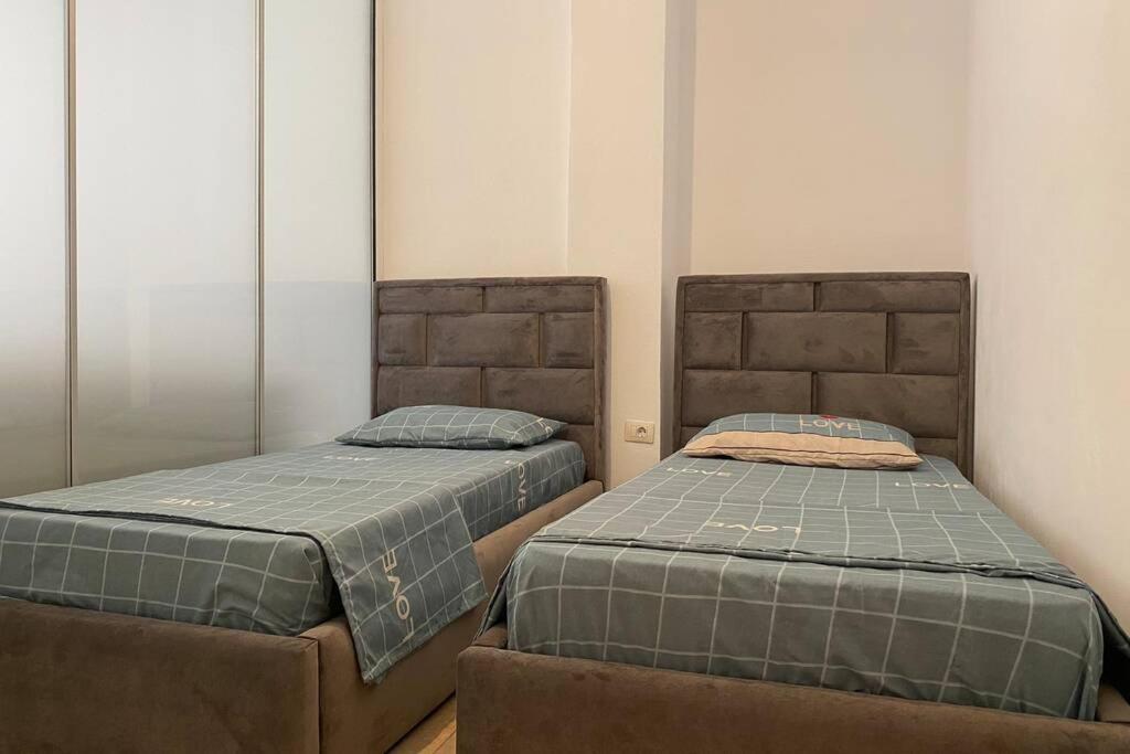City Beach Apartment Sarande Luaran gambar
